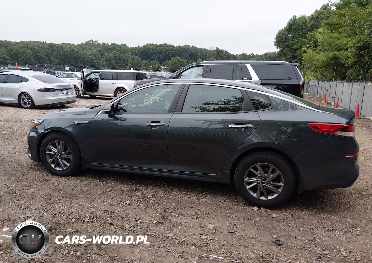 2019 Kia Optima Lx VIN:5XXGT4L39KG375549 - 14