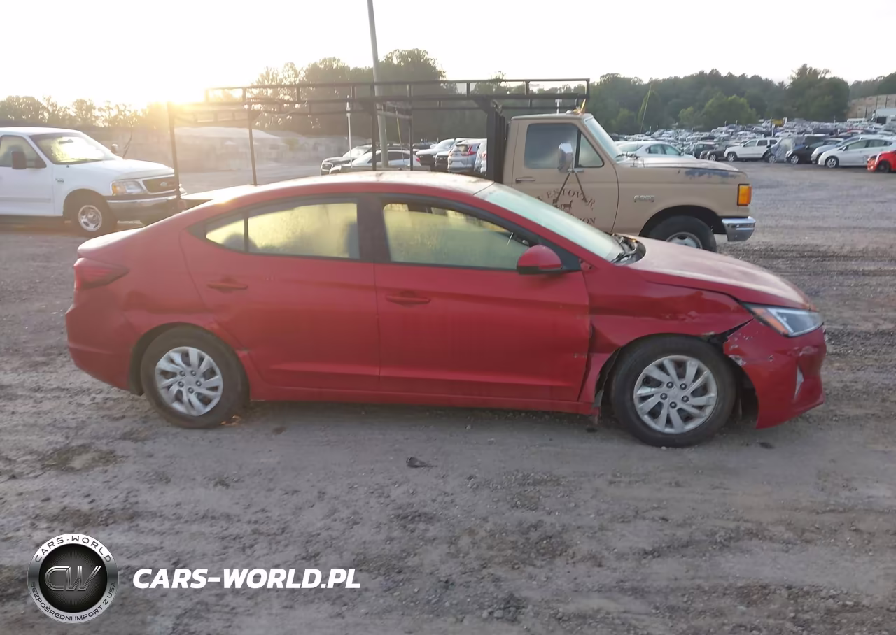2019 Hyundai Elantra Se VIN:5NPD74LF7KH480130 - 13