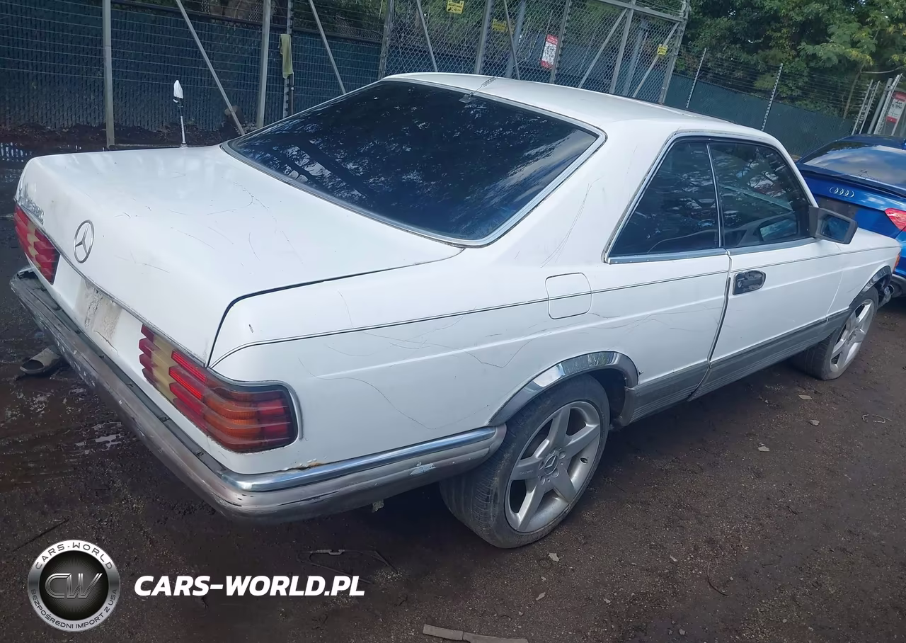1982 Mercedes C500 VIN:WDB12604412000092 - 4