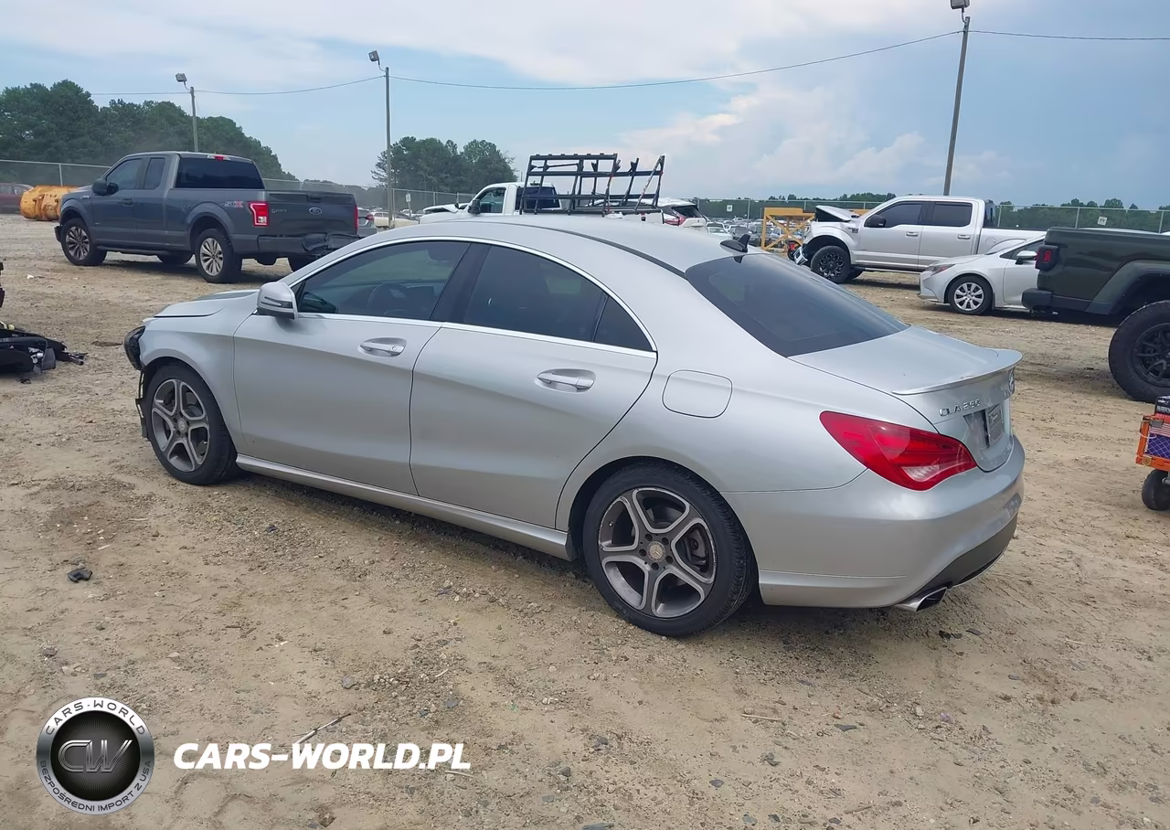 2014 Mercedes-Benz Cla 250 VIN:WDDSJ4EB8EN049079 - 3