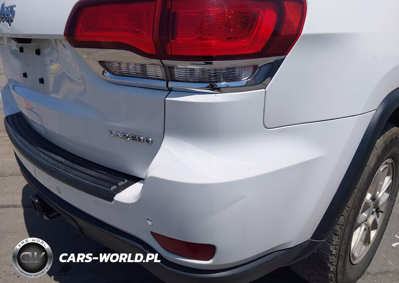 2020 Jeep Grand Cherokee Laredo E 4X4 VIN:1C4RJFAG7LC443977 - 14