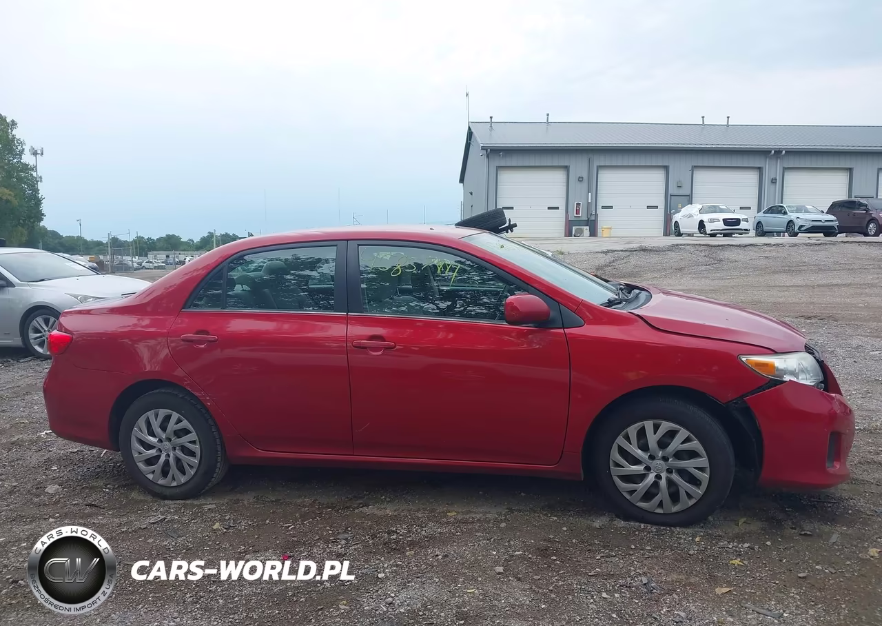 2013 Toyota Corolla Le VIN:2T1BU4EE5DC977641 - 13