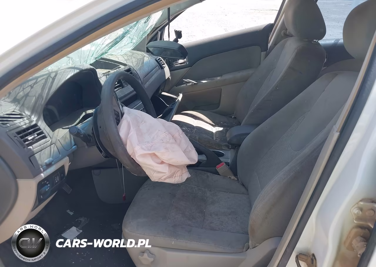 2012 Ford Fusion Se VIN:3FAHP0HA5CR209823 - 5