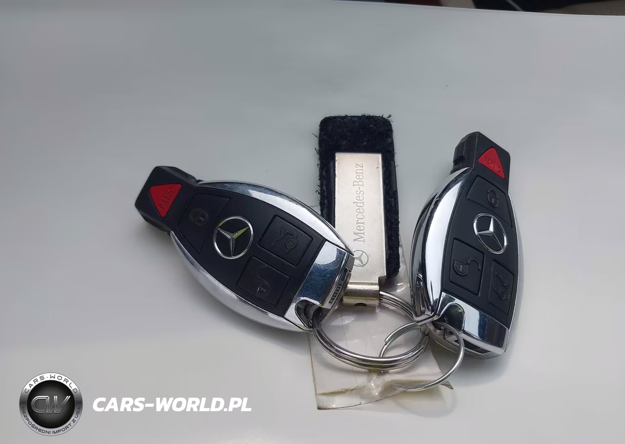 2010 Mercedes-Benz C 300 Sport 4Matic VIN:WDDGF8BB6AR125176 - 11