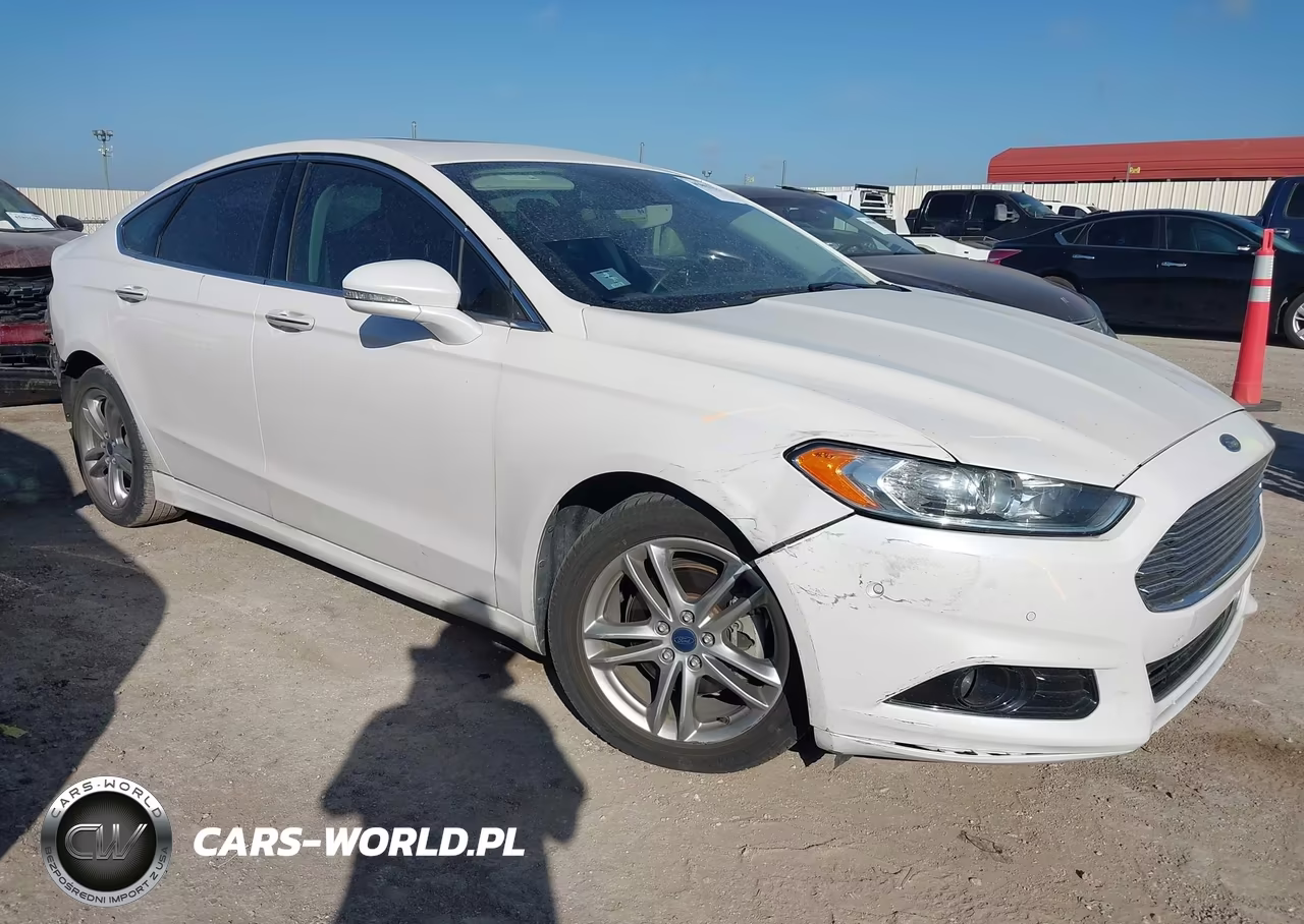 2016 Ford Fusion Hybrid Titanium – zdjęcie 1 z 17