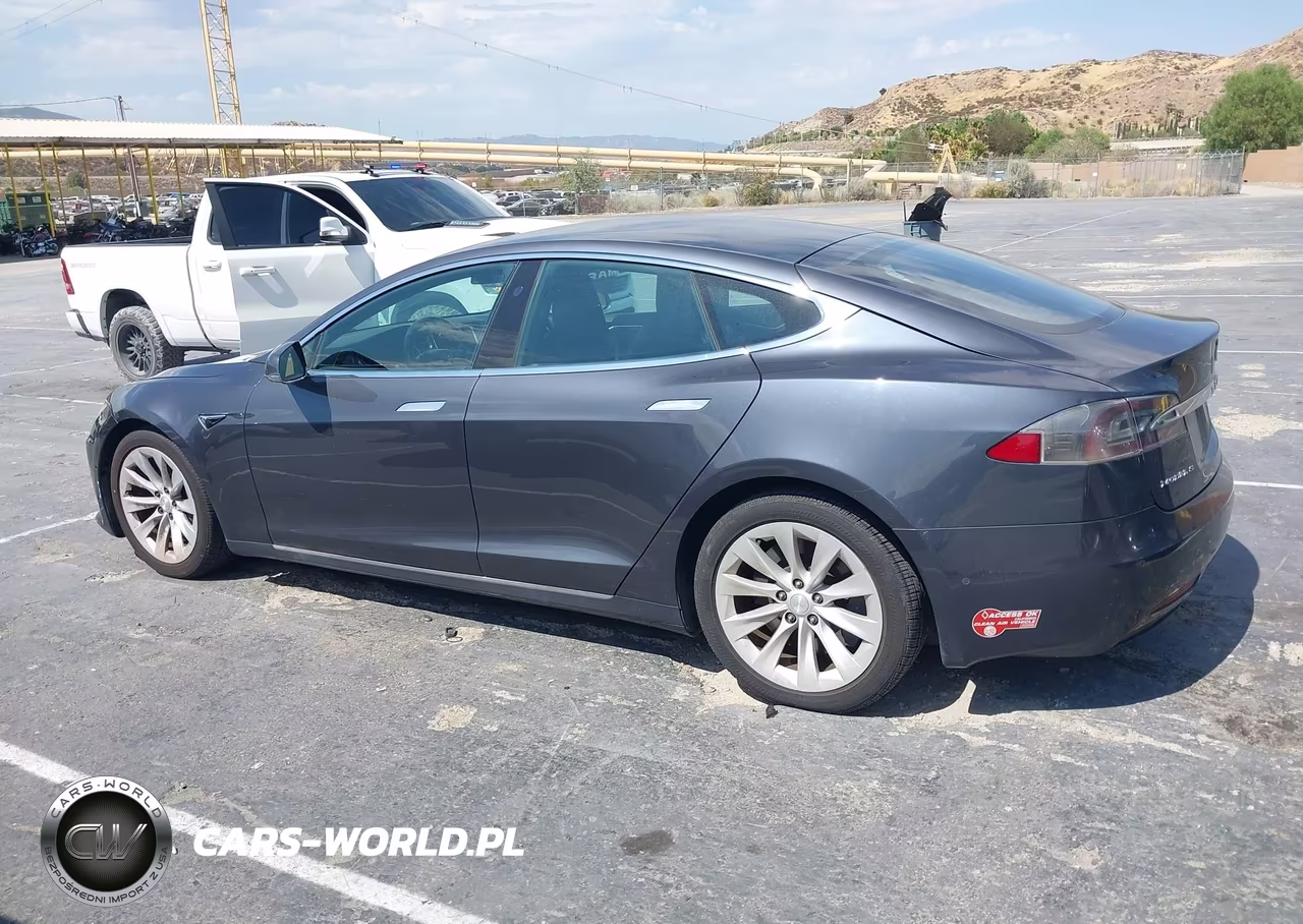 2016 Tesla Model S 60-70-75-85 VIN:5YJSA1E19GF173220 - 14