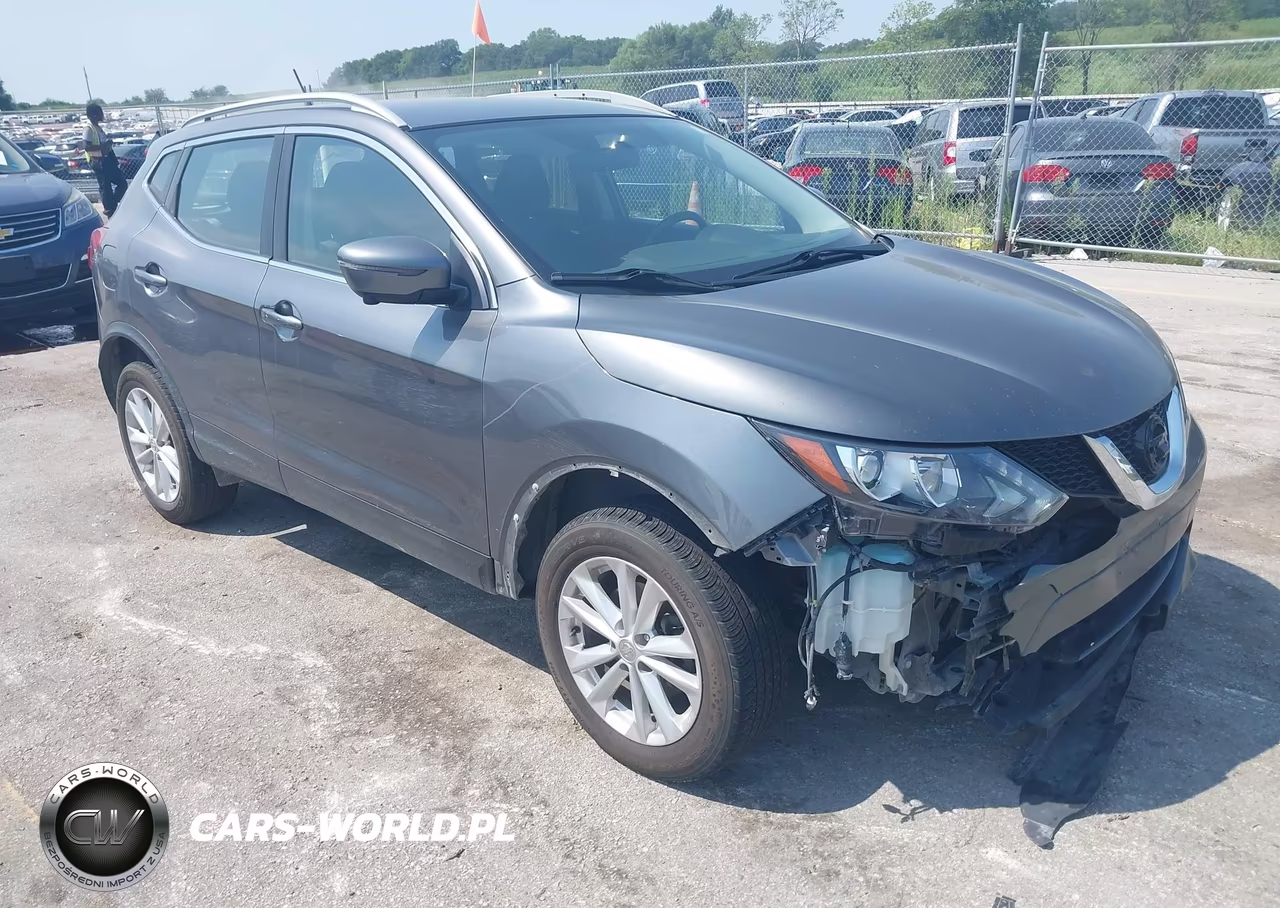 2017 Nissan Rogue Sport Sv