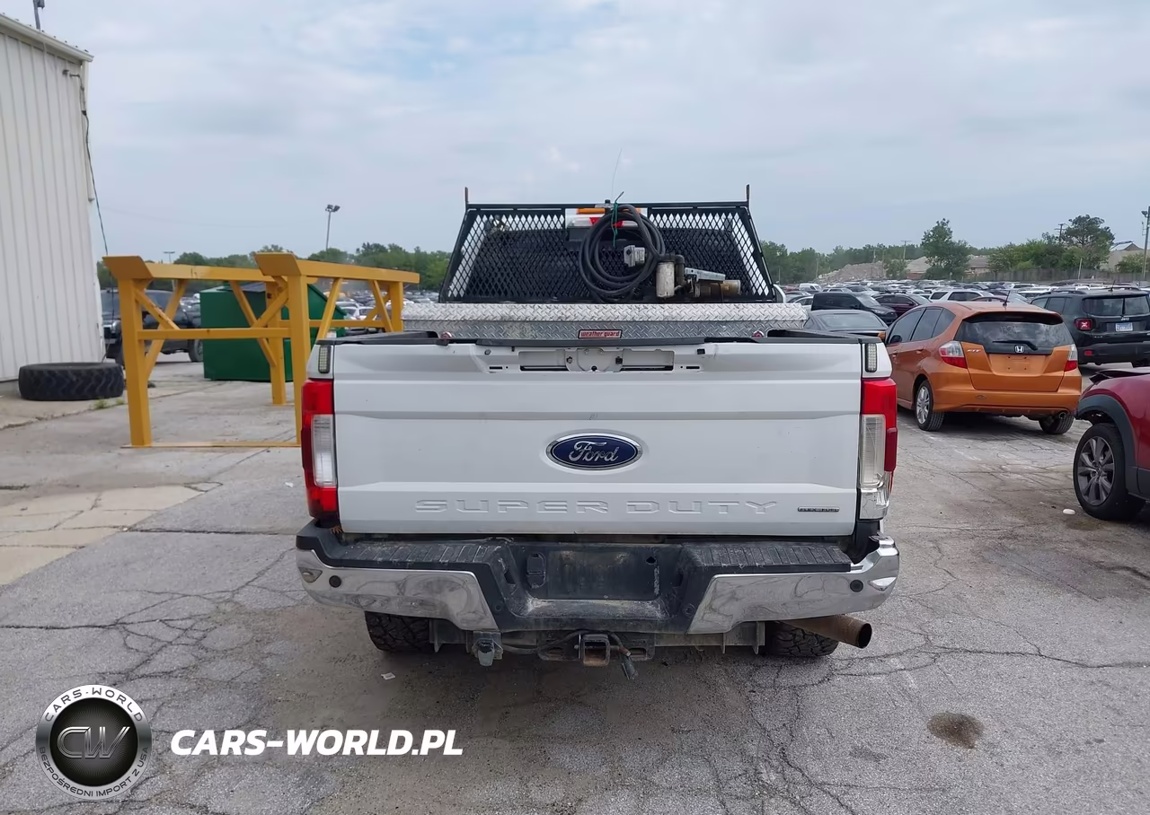2017 Ford F250 Super Duty VIN:1FT7W2B66HEE49014 - 16