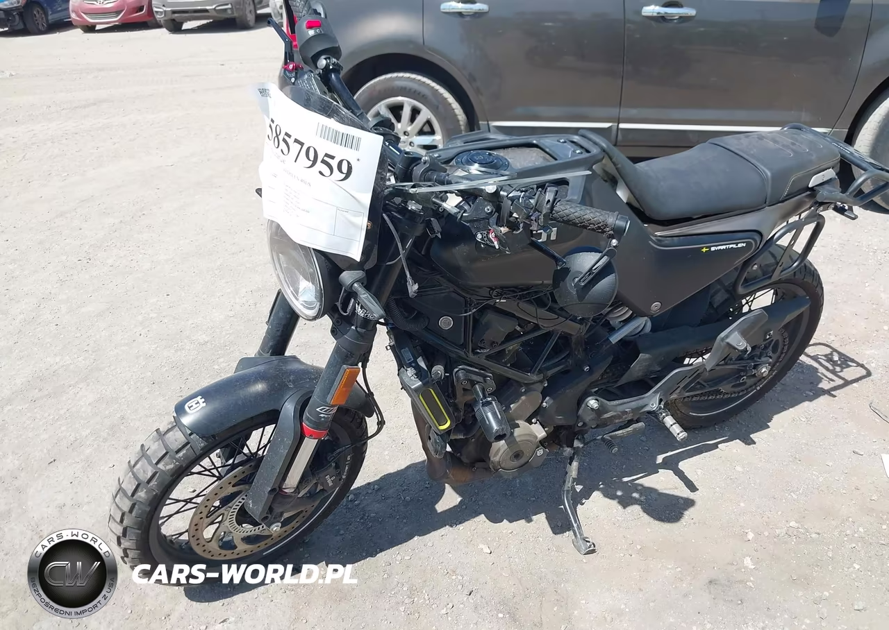 2022 Husqvarna Vitpilen 401-Svartpilen 401 VIN:MD2JUJ400NC212101 - 2