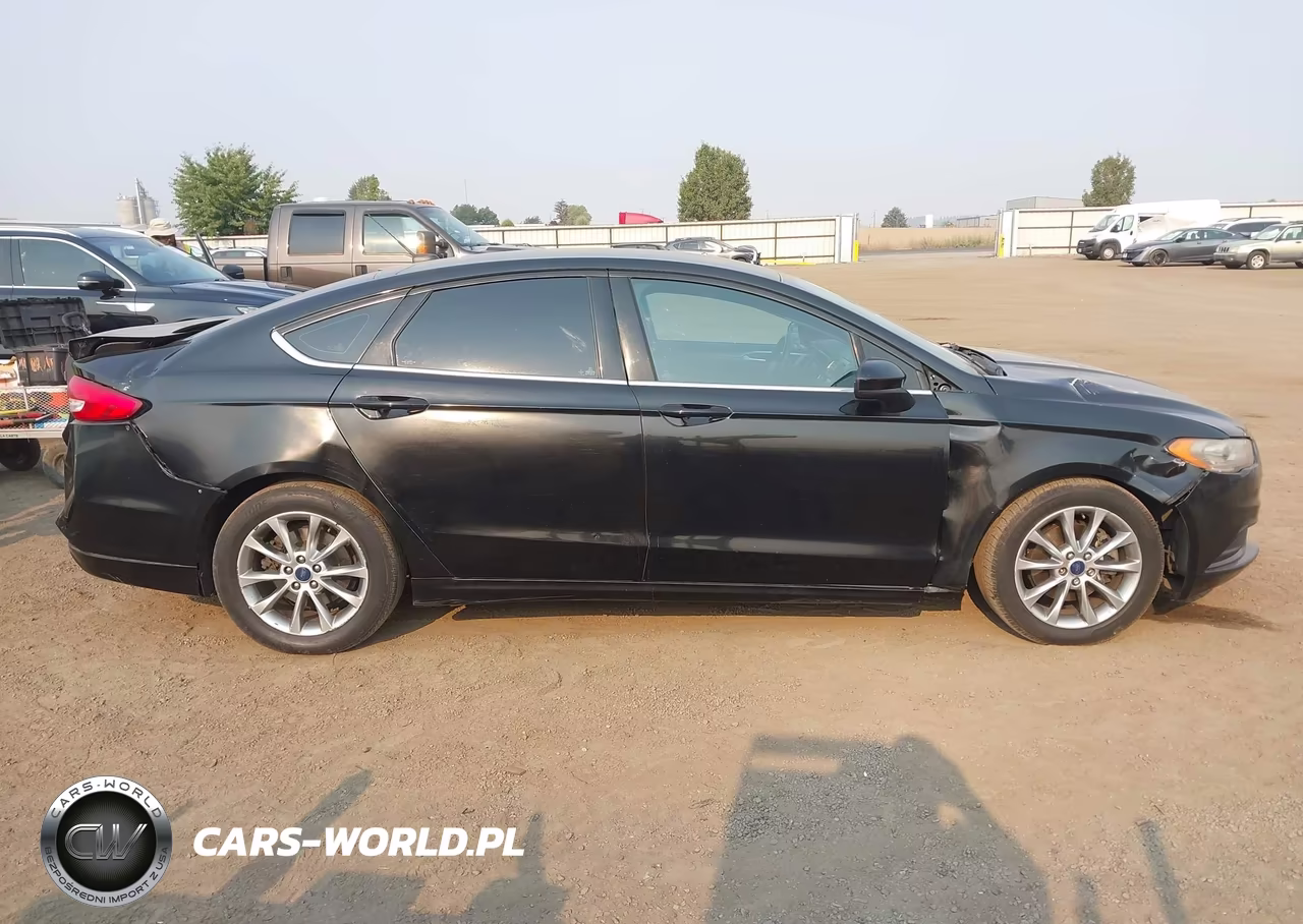 2017 Ford Fusion Se VIN:3FA6P0H73HR125776 - 13