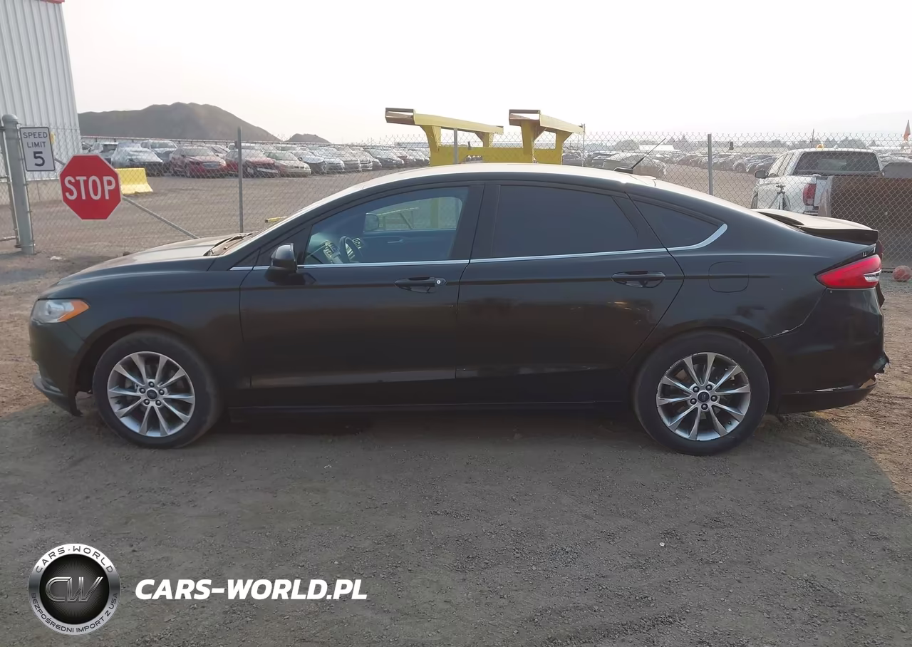 2017 Ford Fusion Se VIN:3FA6P0H73HR125776 - 14