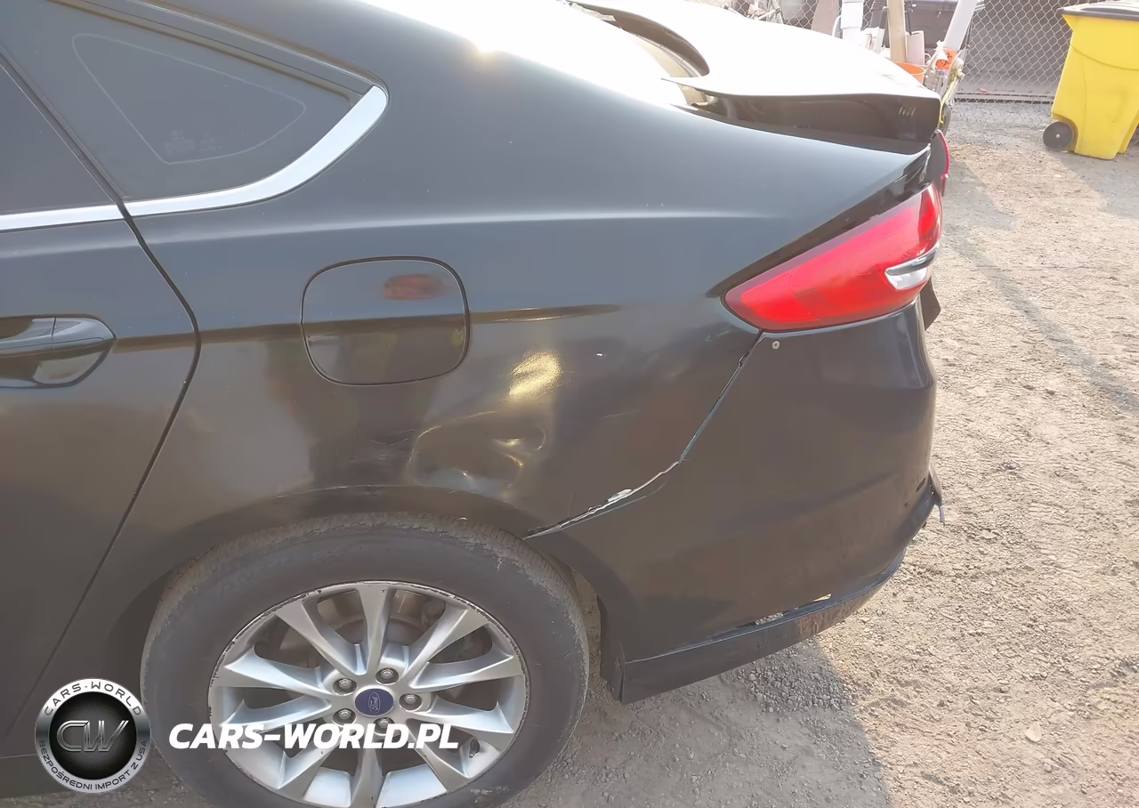 2017 Ford Fusion Se VIN:3FA6P0H73HR125776 - 19
