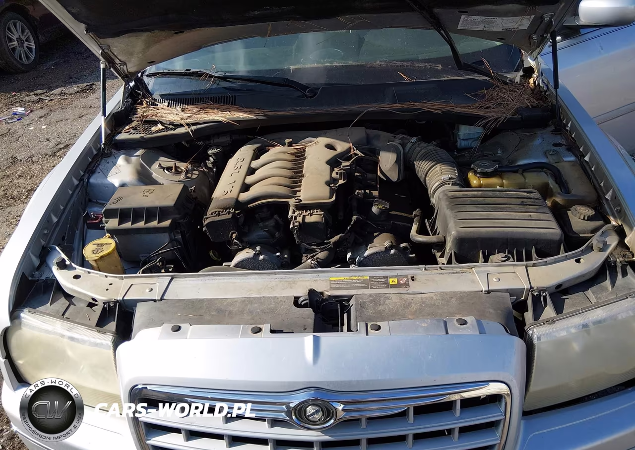 2005 Chrysler 300 Touring VIN:2C3JA53G85H117405 - 10