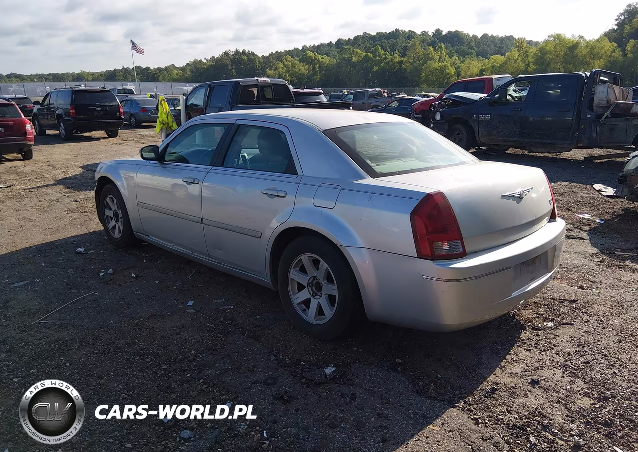2005 Chrysler 300 Touring VIN:2C3JA53G85H117405 - 3