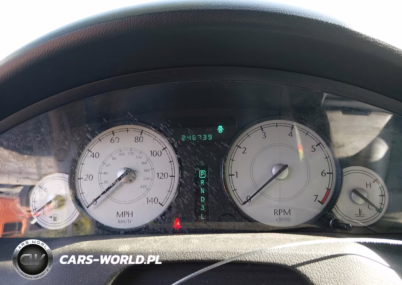2005 Chrysler 300 Touring VIN:2C3JA53G85H117405 - 7