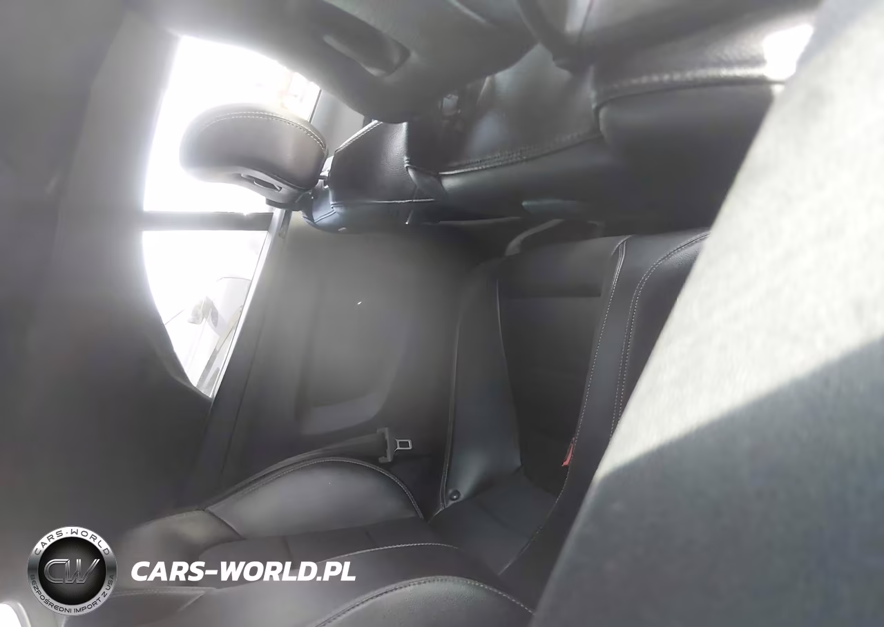 2019 Ford Mustang VIN:1FATP8UH4K5162300 - 8