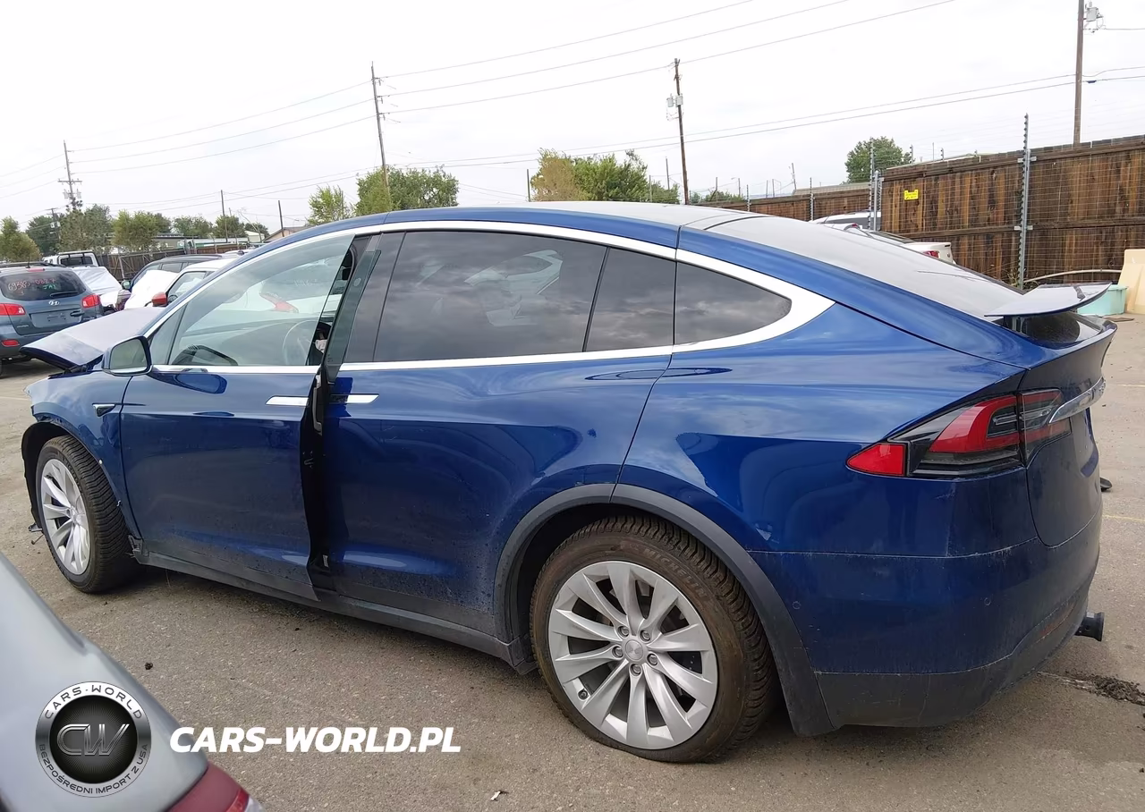 2020 Tesla Model X Long Range Dual Motor All-Wheel Drive-Long Range Plus Dual Motor All-Wheel Drive VIN:5YJXCDE28LF236201 - 14