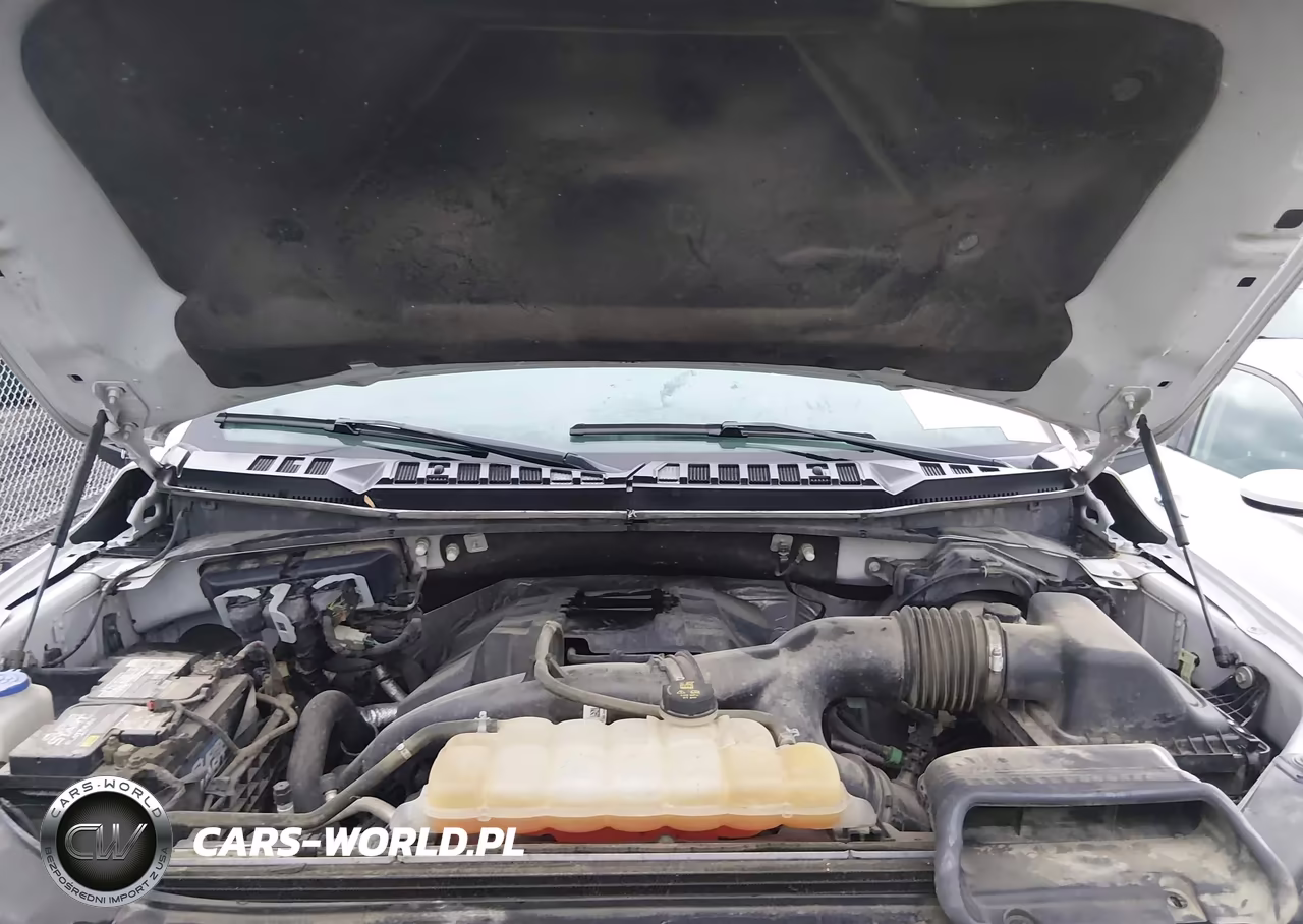 2018 Ford F-150 Xlt VIN:1FTEW1EP2JFD83390 - 10