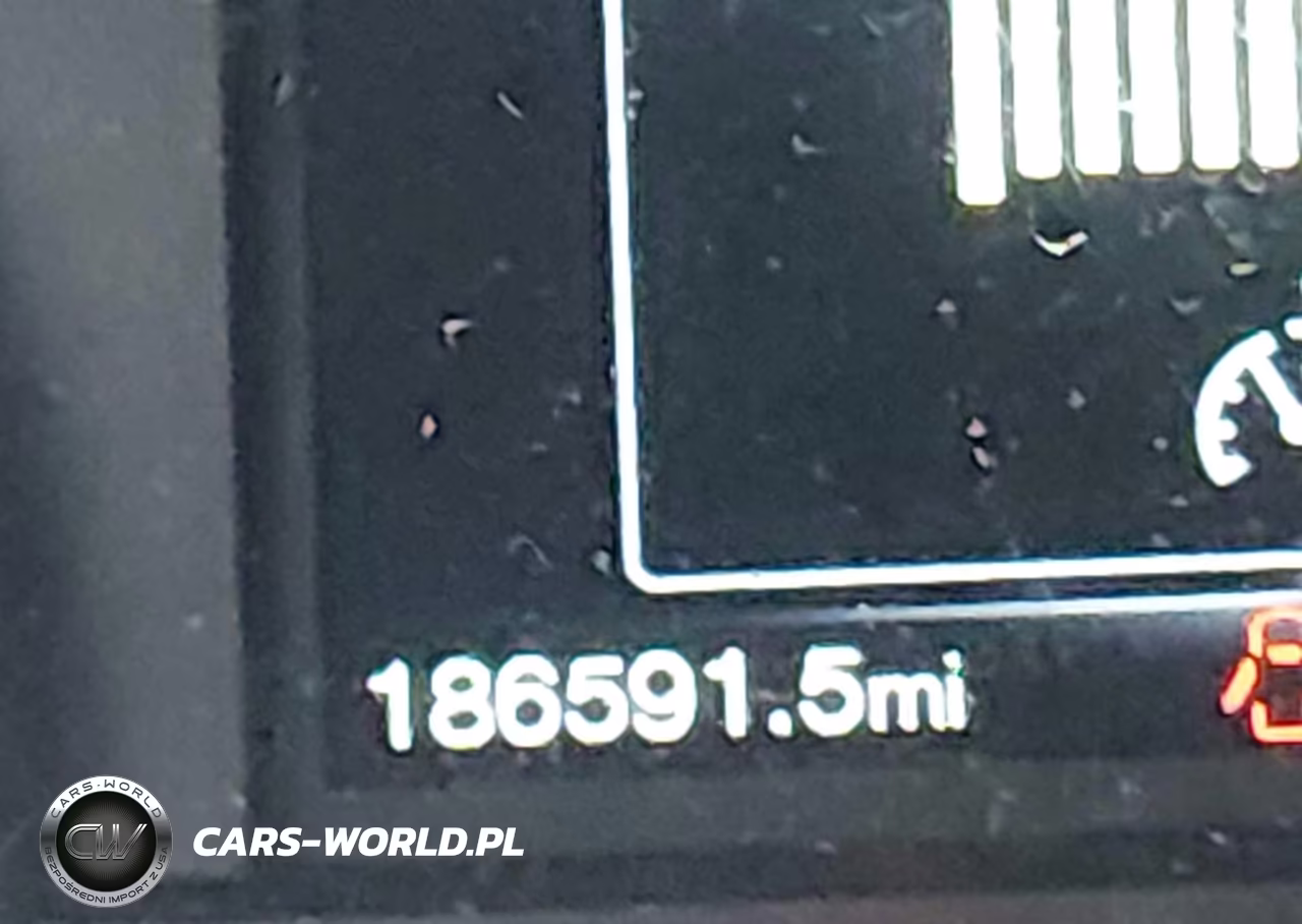 2018 Ford F-150 Xlt VIN:1FTEW1EP2JFD83390 - 15