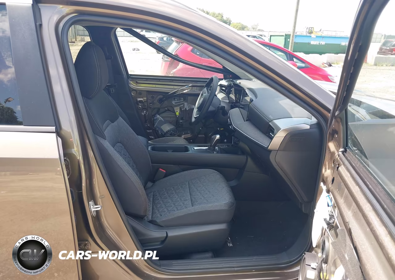2026 Nissan Kicks Sv VIN:3N8AP6CE1TL368547 - 5