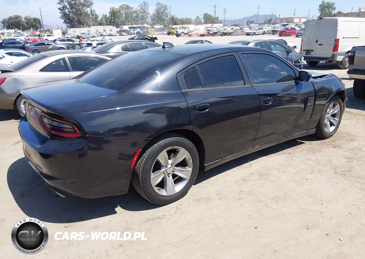 2017 Dodge Charger Sxt Rwd VIN:2C3CDXHG4HH574964 - 4