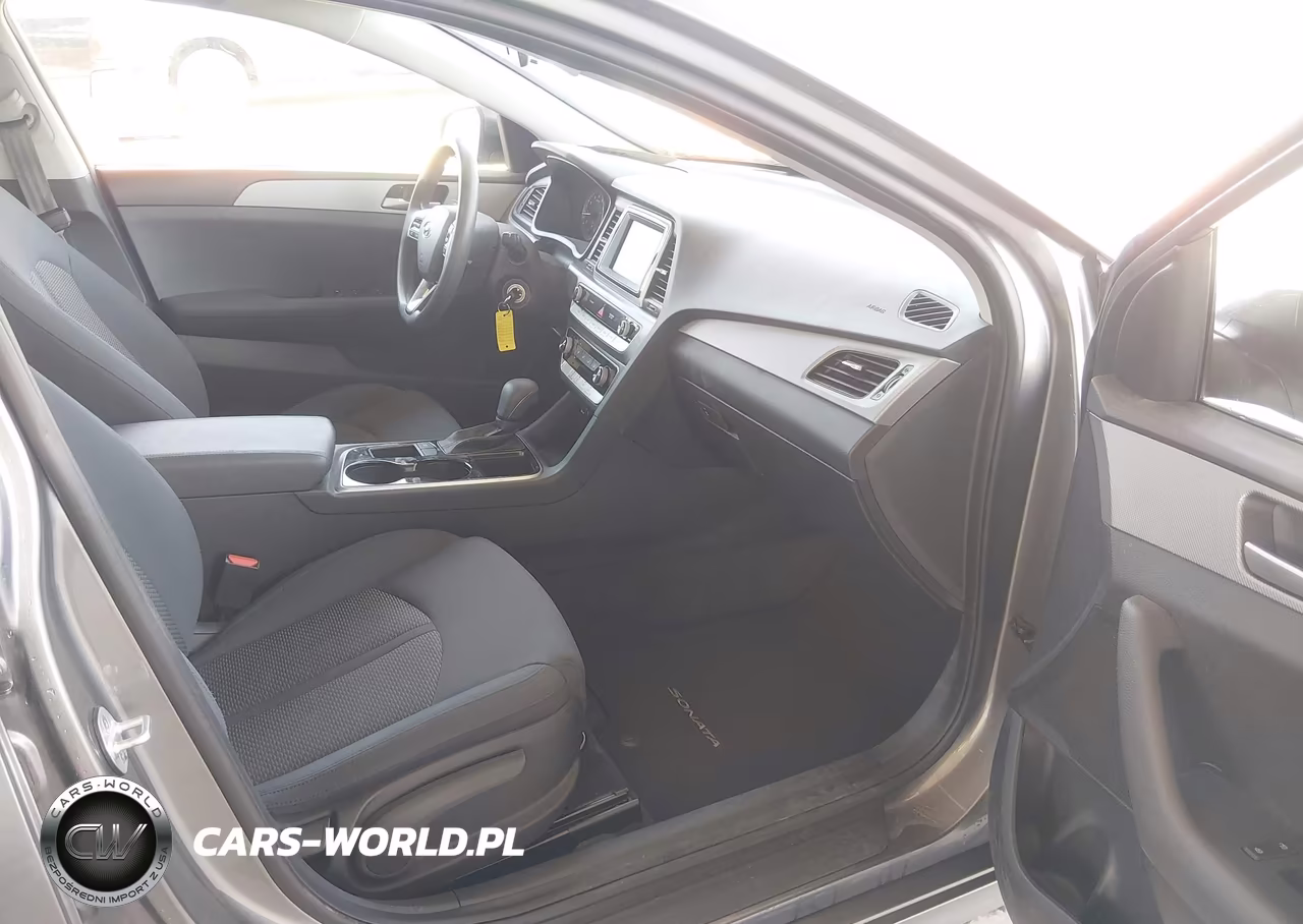 2019 Hyundai Sonata Eco VIN:5NPE24AA0KH802147 - 5