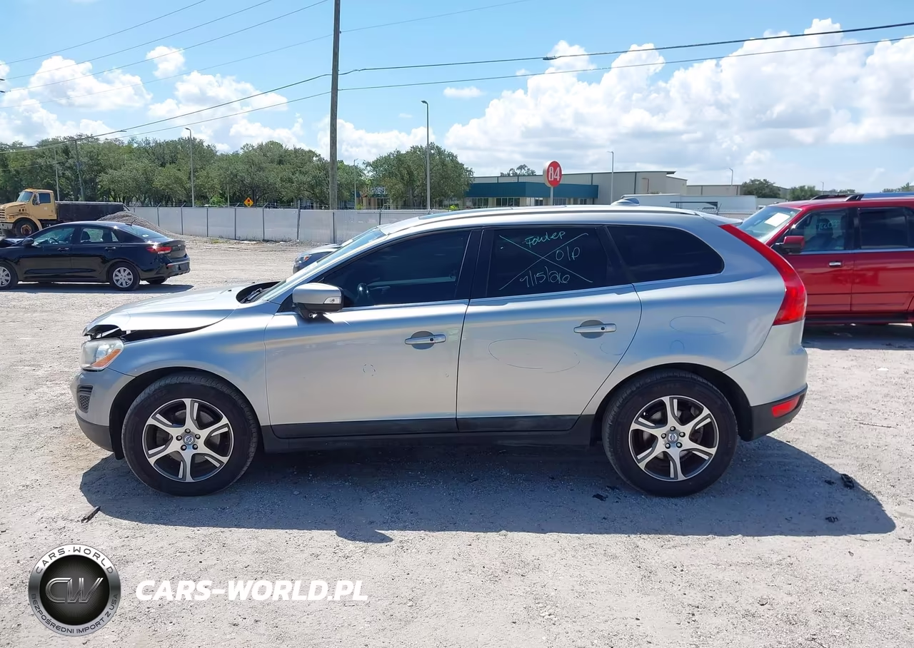 2012 Volvo Xc60 T6-T6 Platinum-T6 Premier Plus-T6 R-Design-T6 R-Design Platinum-T6 R-Design Premier Plus VIN:YV4902DZ6C2326368 - 14
