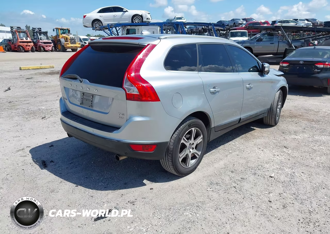 2012 Volvo Xc60 T6-T6 Platinum-T6 Premier Plus-T6 R-Design-T6 R-Design Platinum-T6 R-Design Premier Plus VIN:YV4902DZ6C2326368 - 4