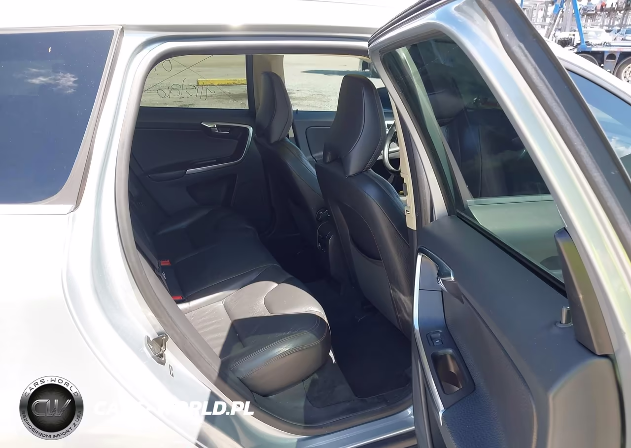 2012 Volvo Xc60 T6-T6 Platinum-T6 Premier Plus-T6 R-Design-T6 R-Design Platinum-T6 R-Design Premier Plus VIN:YV4902DZ6C2326368 - 8
