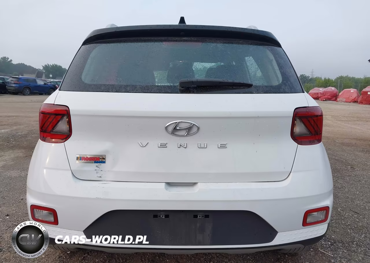 2022 Hyundai Venue Limited VIN:KMHRC8A34NU201790 - 17