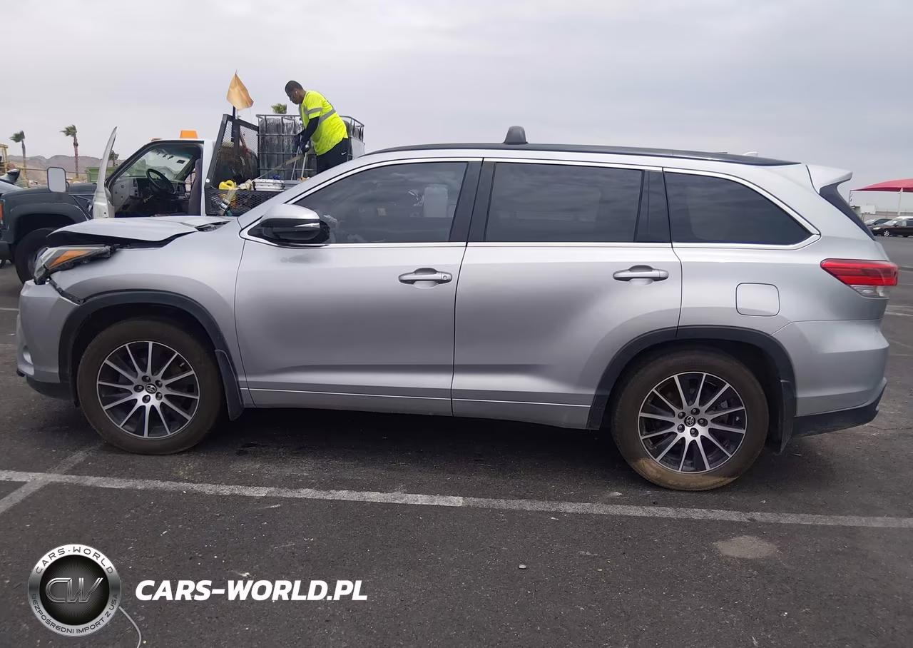 2017 Toyota Highlander Se VIN:5TDJZRFH2HS365526 - 14