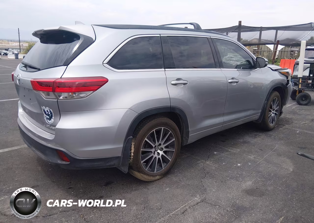 2017 Toyota Highlander Se VIN:5TDJZRFH2HS365526 - 4