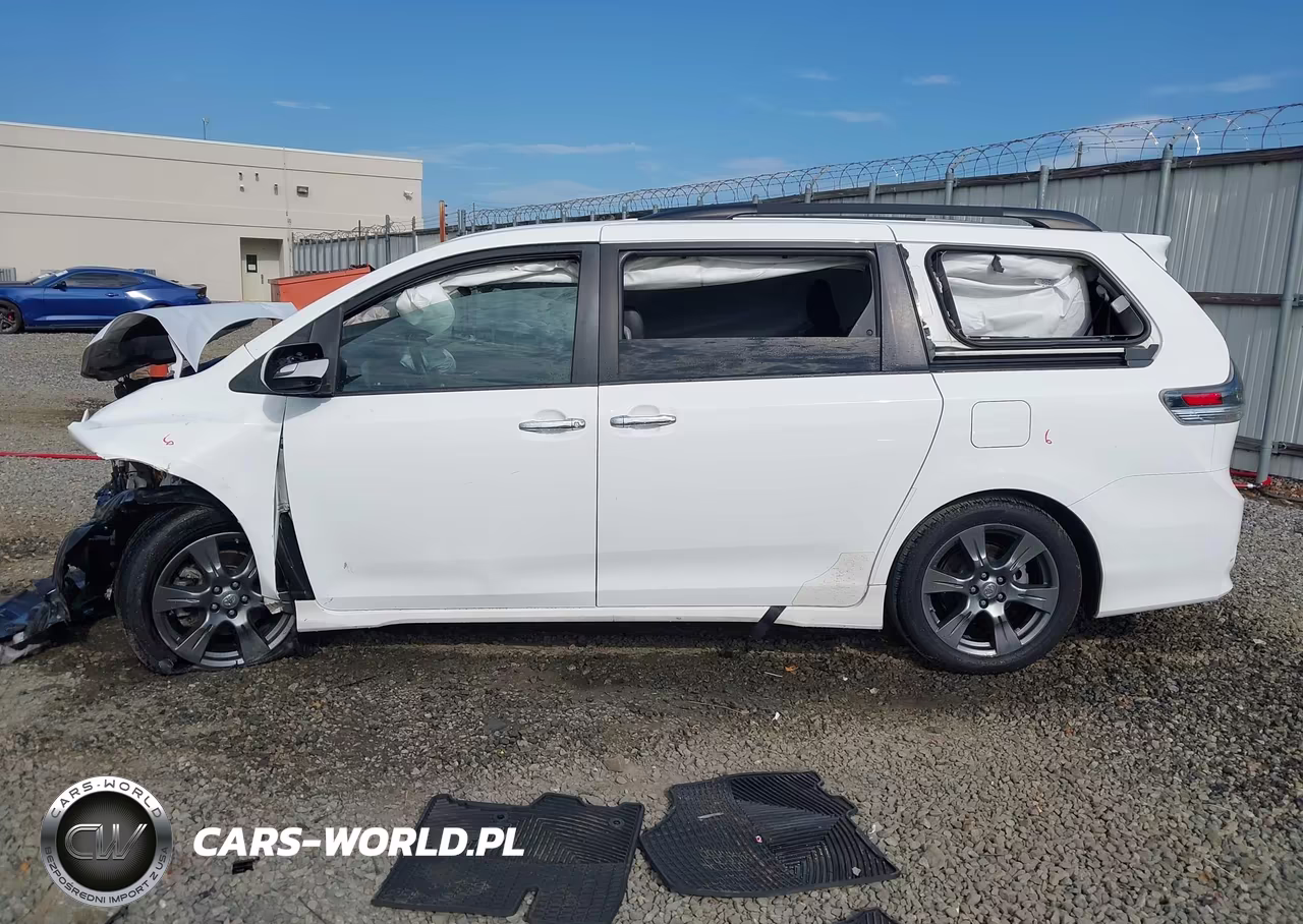2017 Toyota Sienna Se 8 Passenger VIN:5TDXZ3DC0HS773019 - 15