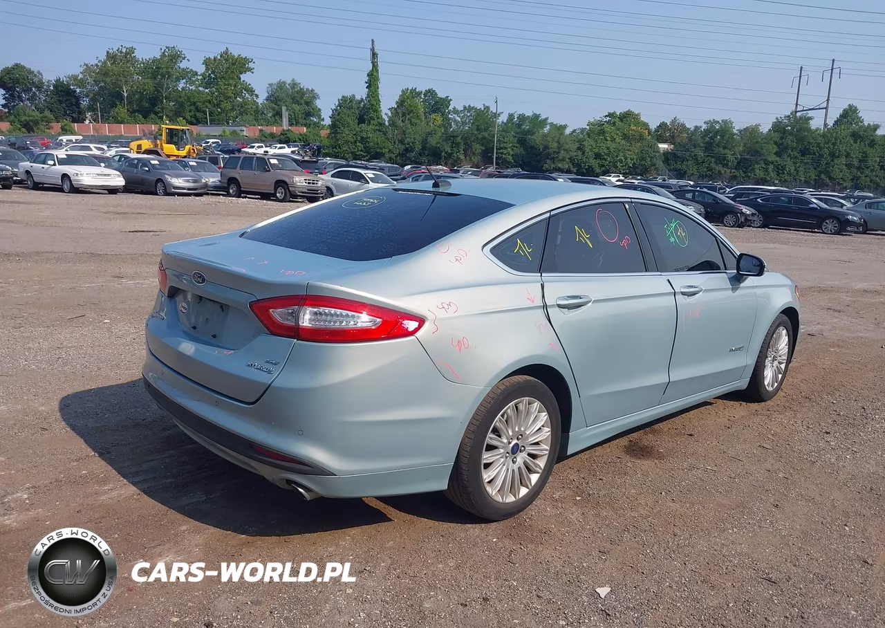 2014 Ford Fusion Hybrid Se VIN:3FA6P0LU4ER181752 - 4