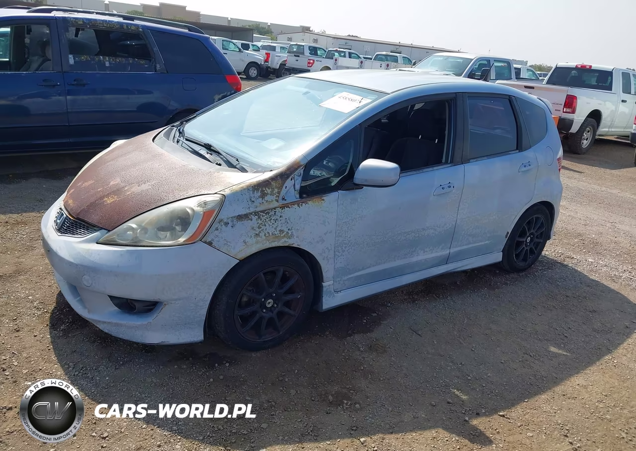 2010 Honda Fit Sport VIN:JHMGE8H47AC037342 - 2