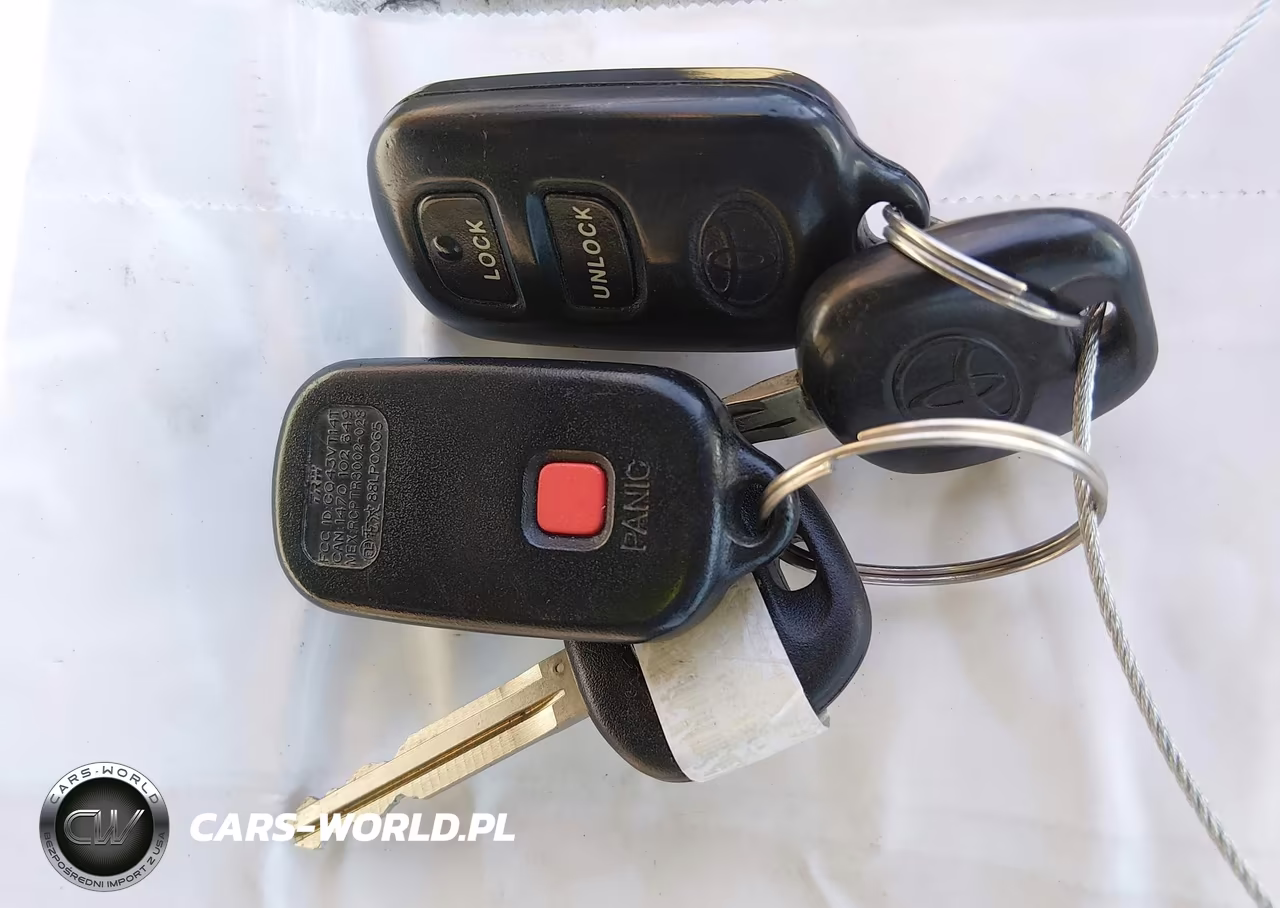 2005 Toyota Corolla Le VIN:1NXBR32EX5Z474834 - 11