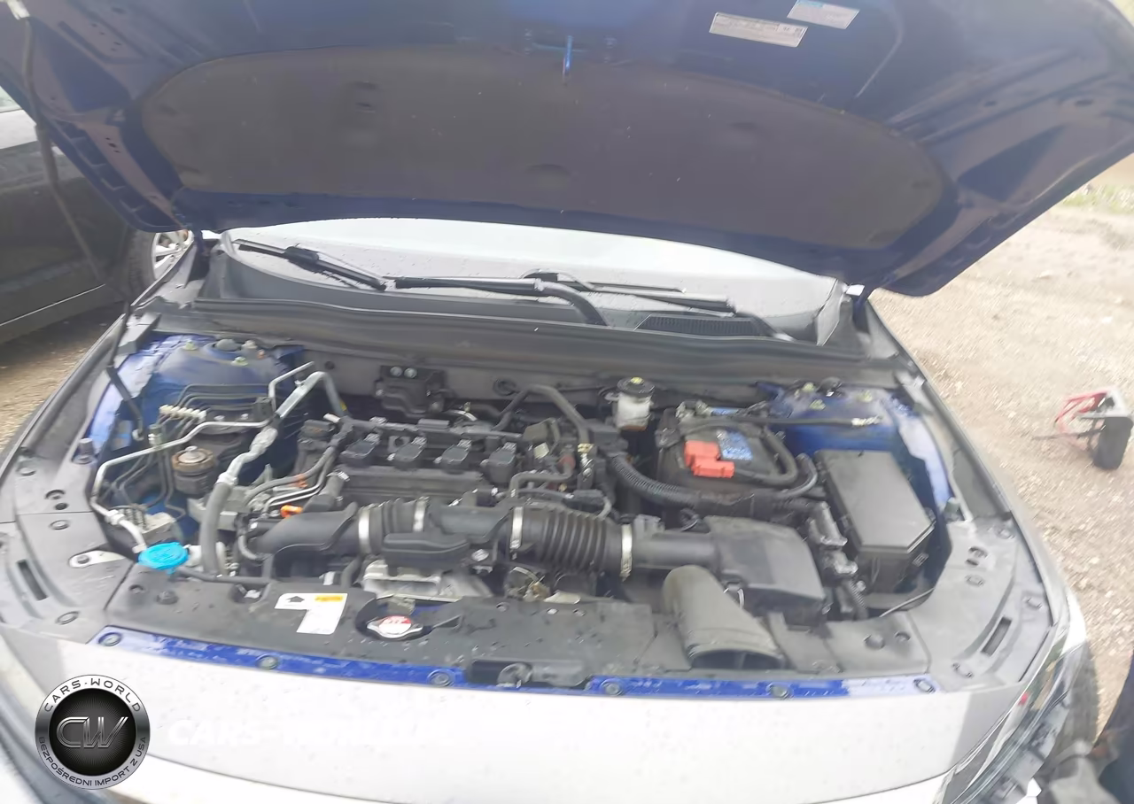 2022 Honda Accord Sport VIN:1HGCV1F33NA055230 - 10