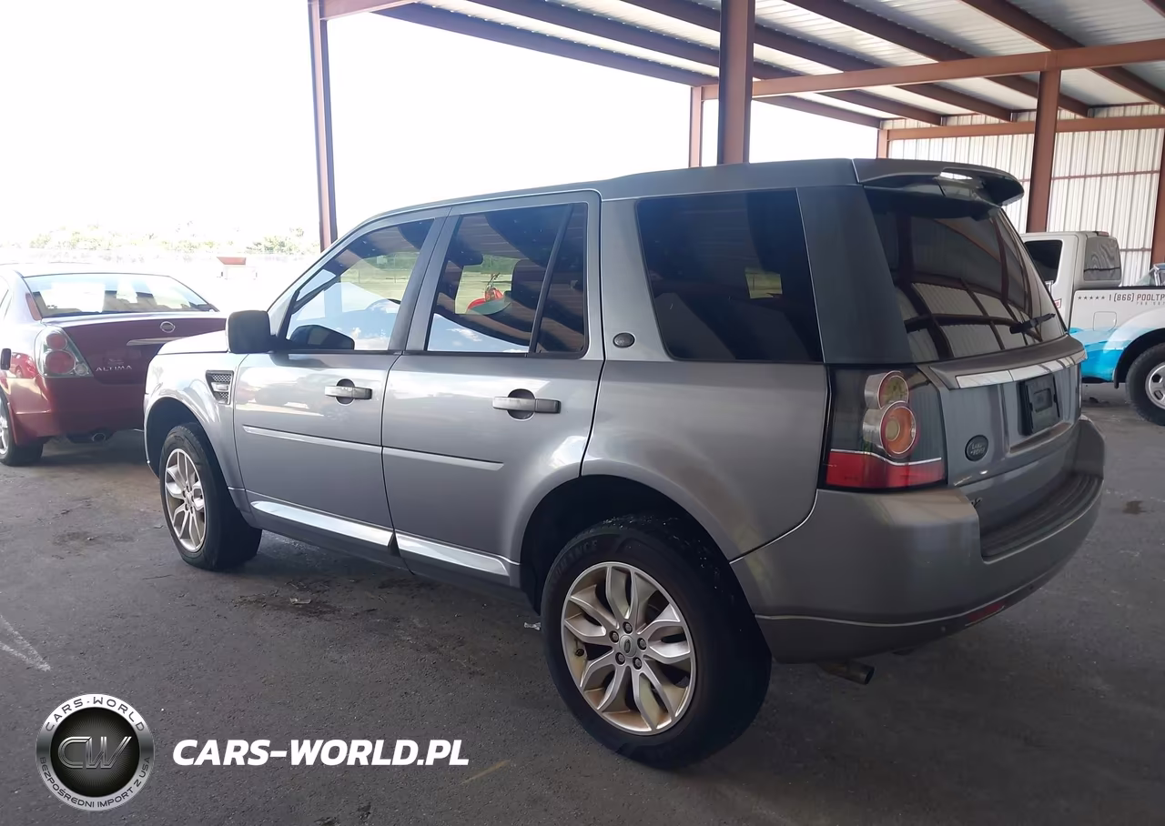 2014 Land Rover Lr2 VIN:SALFR2BG9EH383279 - 3