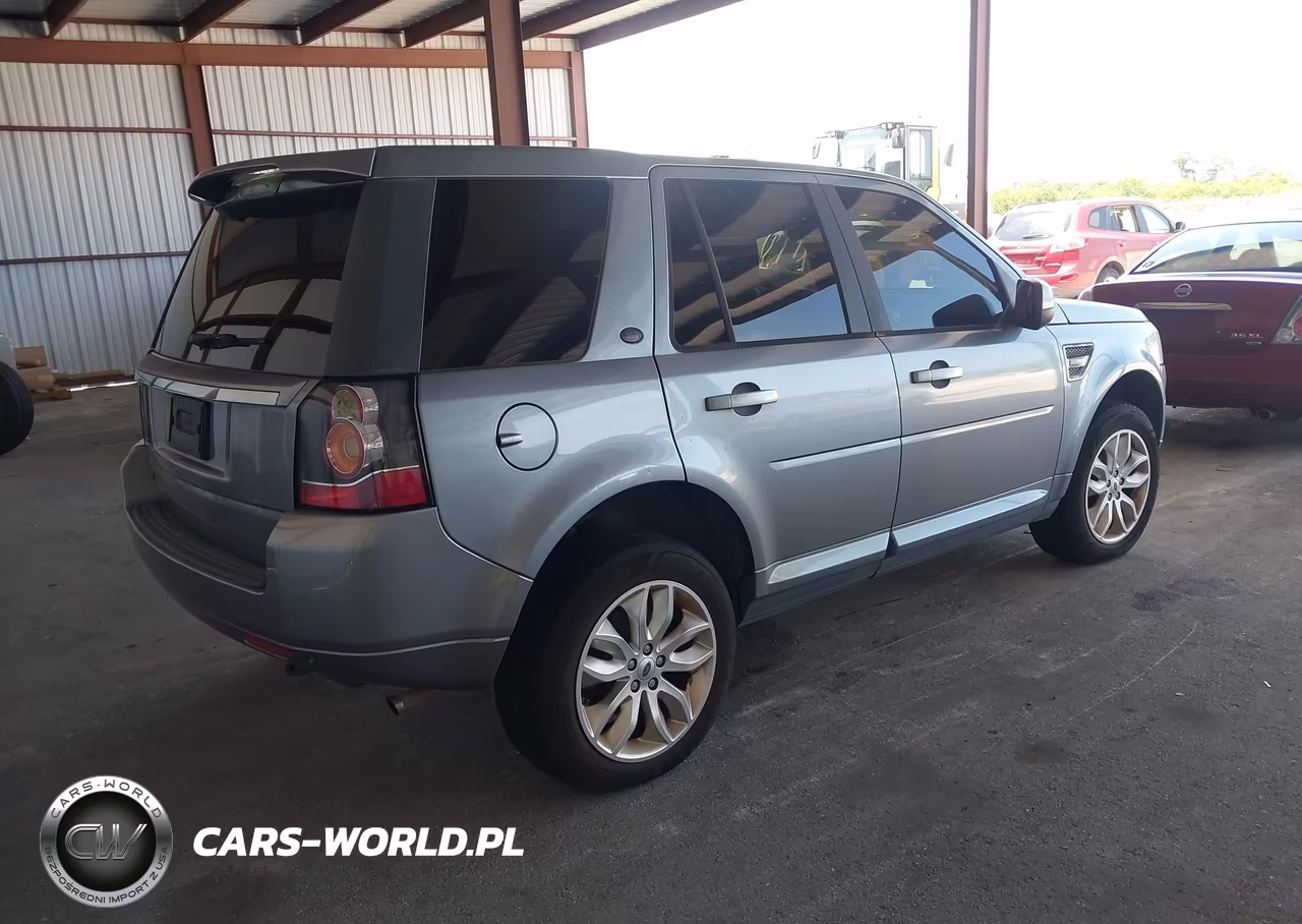2014 Land Rover Lr2 VIN:SALFR2BG9EH383279 - 4