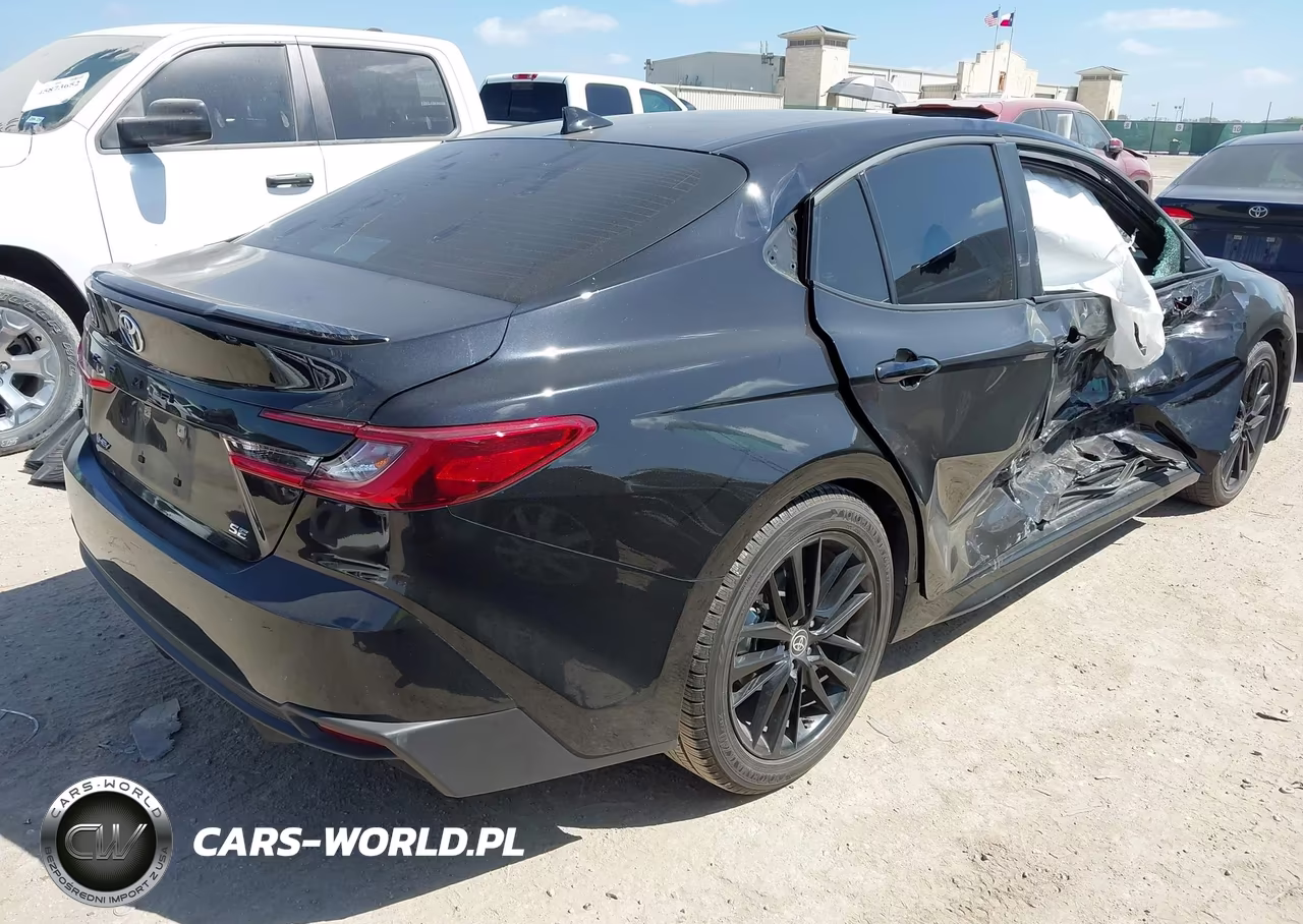 2026 Toyota Camry Se VIN:4T1DAACK7TU237661 - 4