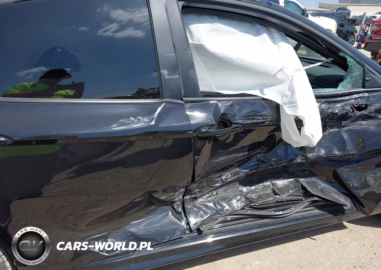 2026 Toyota Camry Se VIN:4T1DAACK7TU237661 - 6