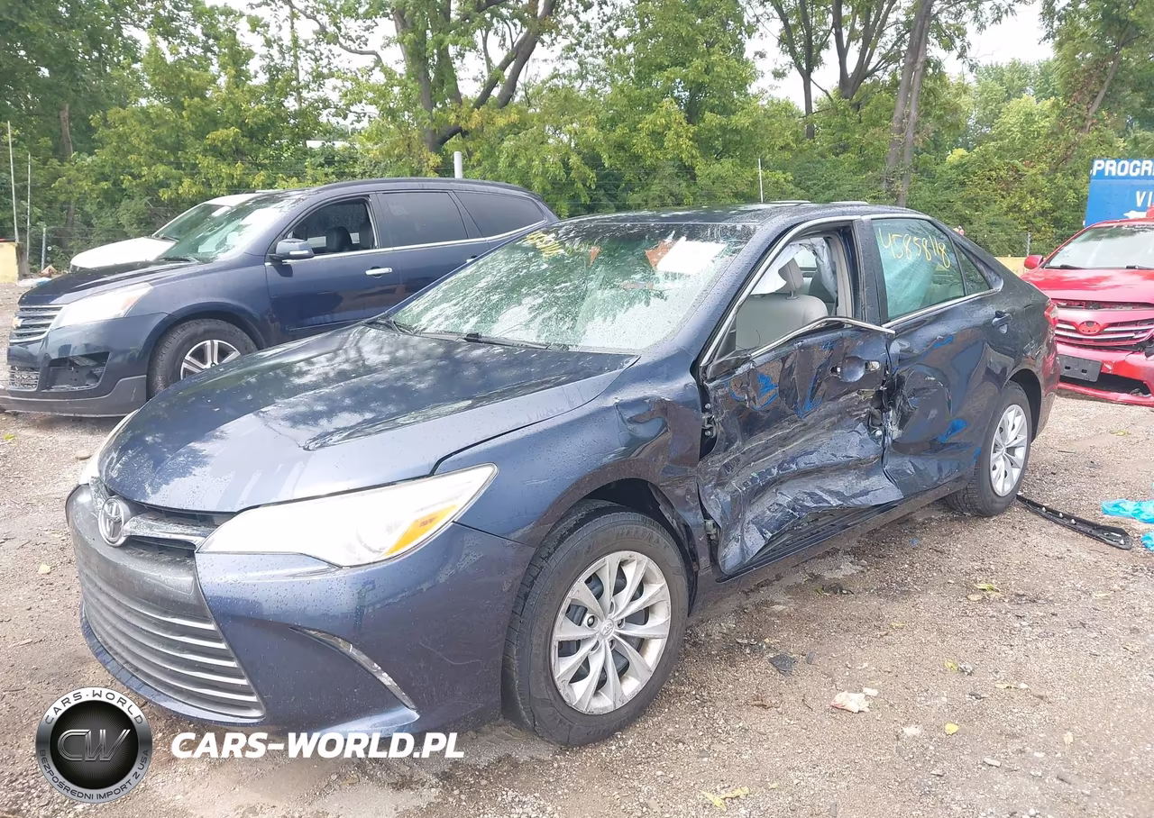 2017 Toyota Camry Le VIN:4T1BF1FK6HU744904 - 2