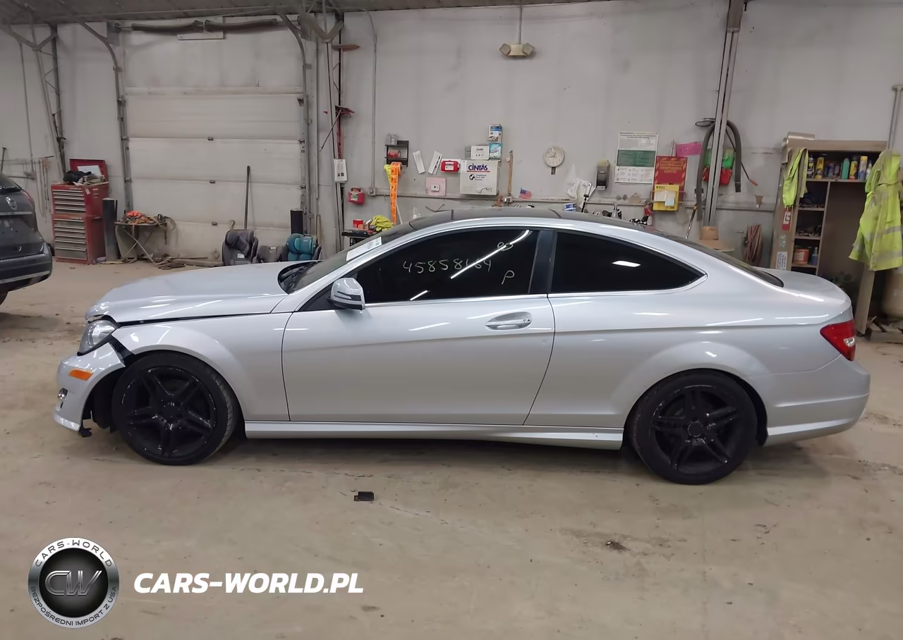 2015 Mercedes-Benz C 250 VIN:WDDGJ4HB5FG392679 - 11