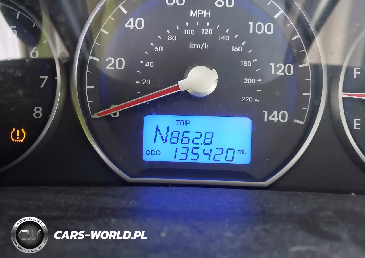 2012 Hyundai Santa Fe Gls VIN:5XYZGDAB5CG123091 - 7