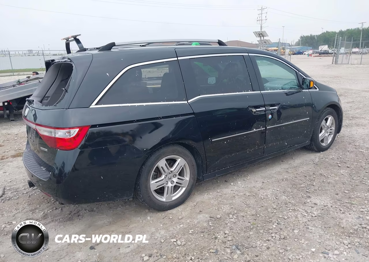 2012 Honda Odyssey Touring-Touring Elite VIN:5FNRL5H94CB119786 - 4