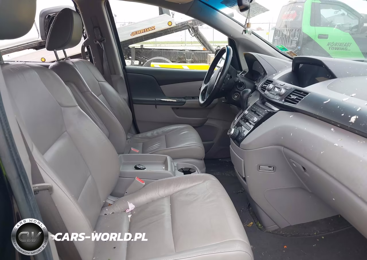 2012 Honda Odyssey Touring-Touring Elite VIN:5FNRL5H94CB119786 - 5