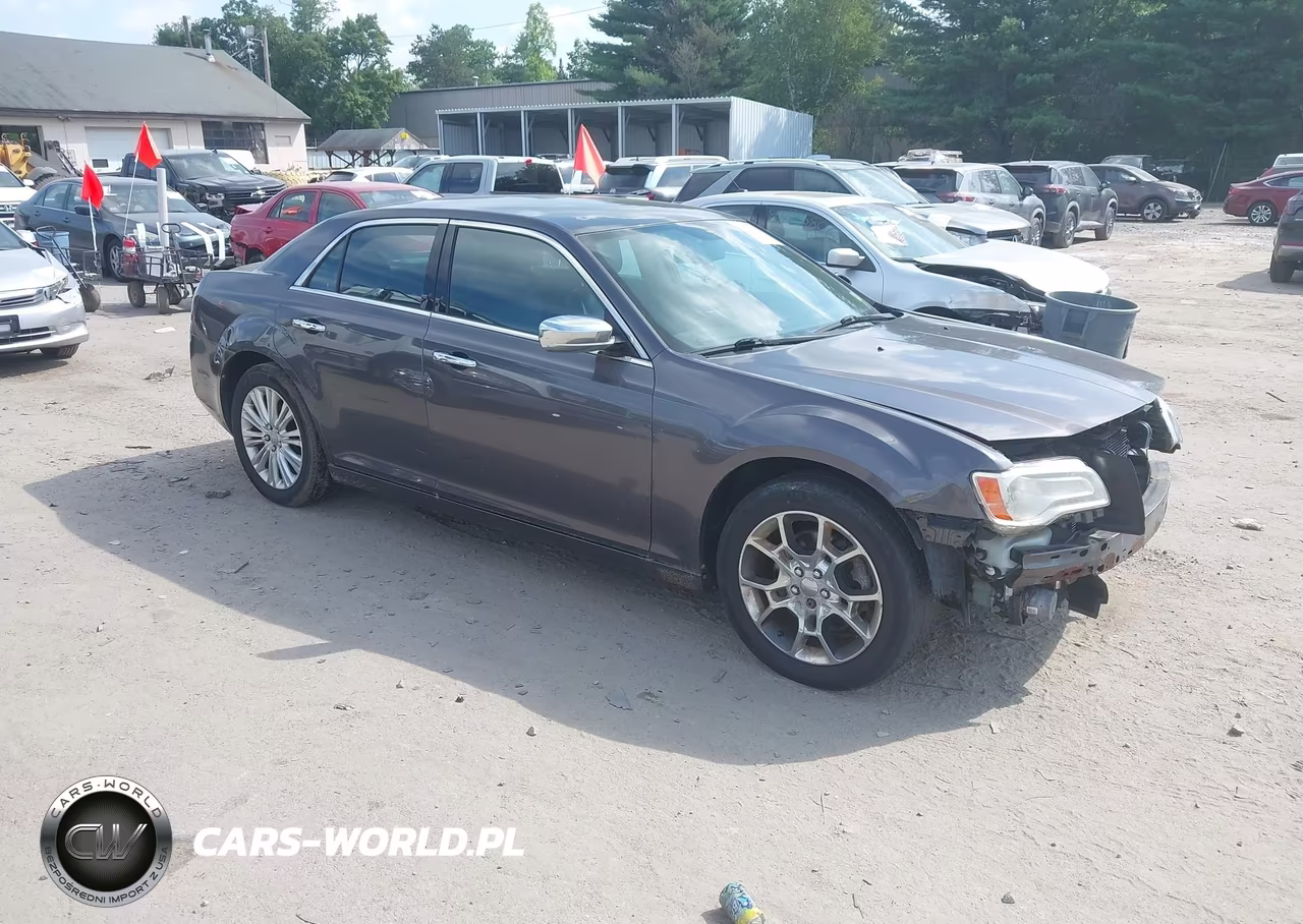 2013 Chrysler 300C Awd