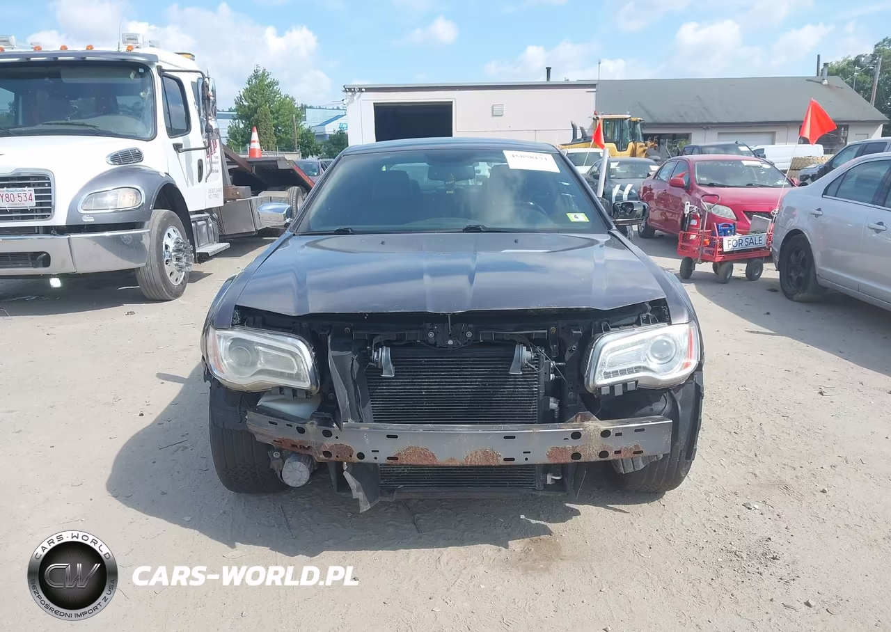 2013 Chrysler 300C Awd VIN:2C3CCAKT9DH666913 - 13