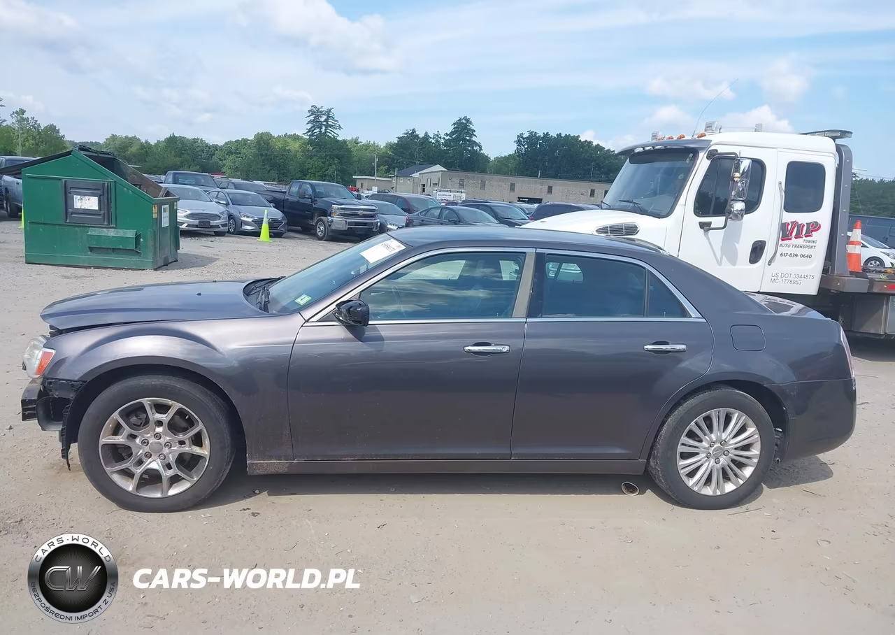 2013 Chrysler 300C Awd VIN:2C3CCAKT9DH666913 - 15