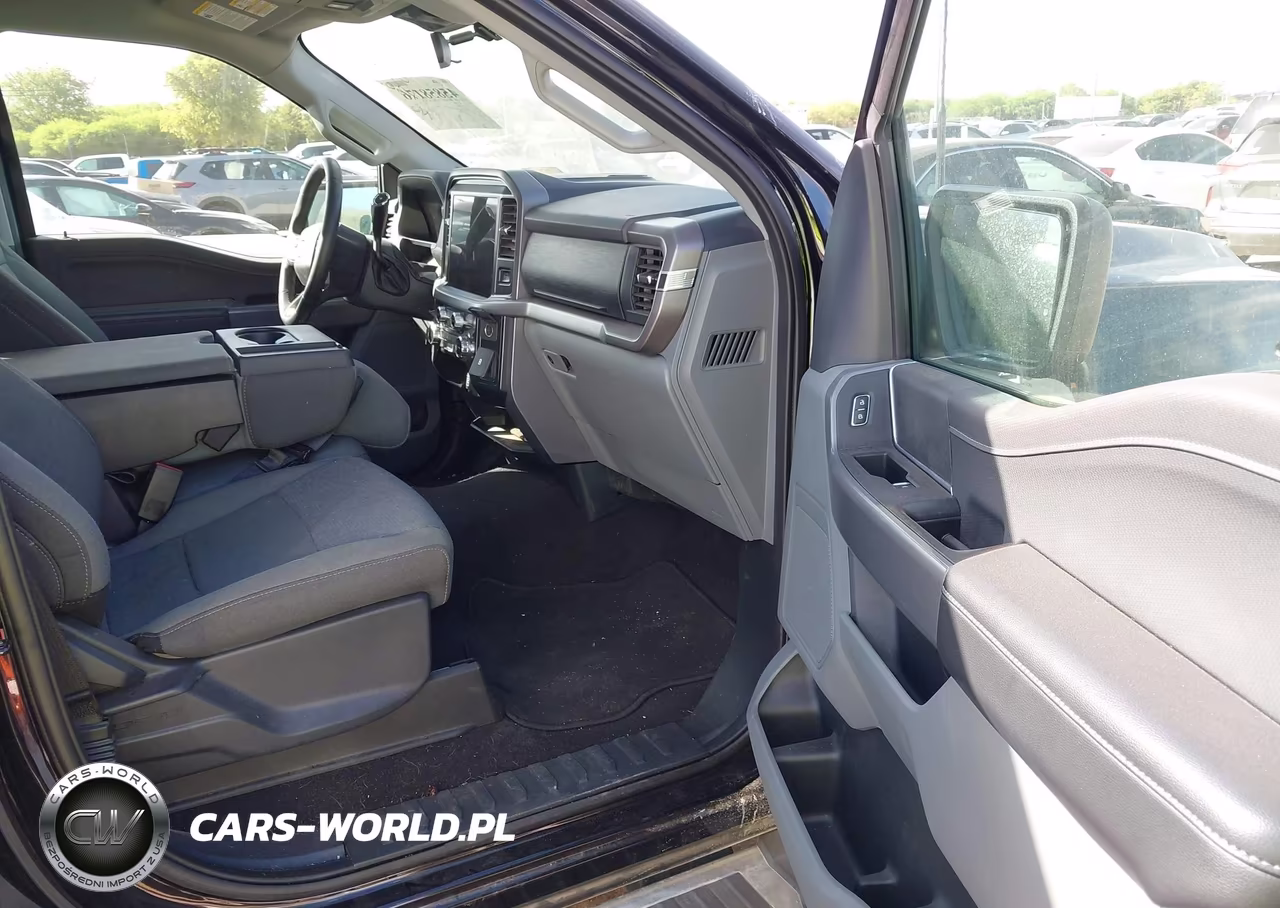 2025 Ford F-150 Xlt VIN:1FTFW3L88SKE52281 - 5